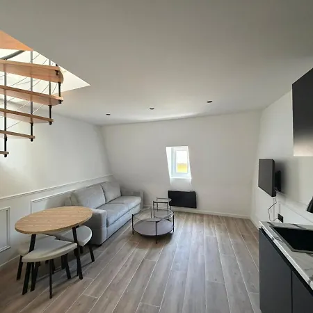 Duplex Moderne Hyper-centre A Pied *